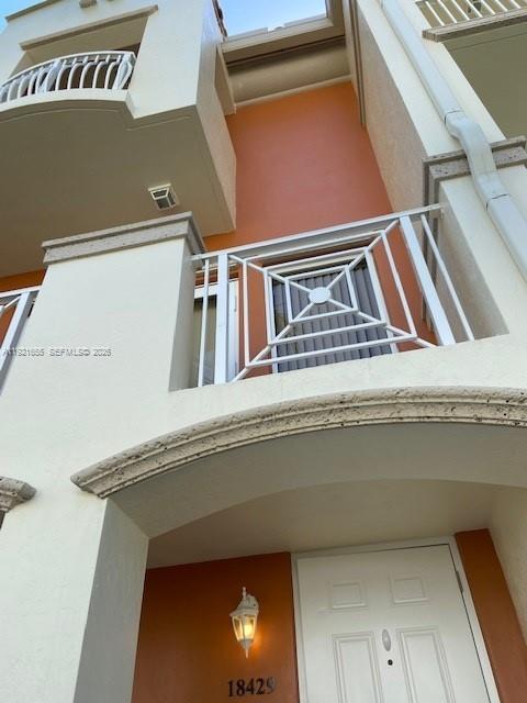 AVENTURA, FL — photo 2 of 14