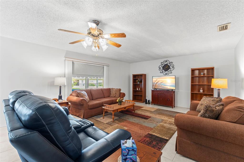 2110 HARLESTON PLACE, SUN CITY CENTER, FL — photo 5 of 30