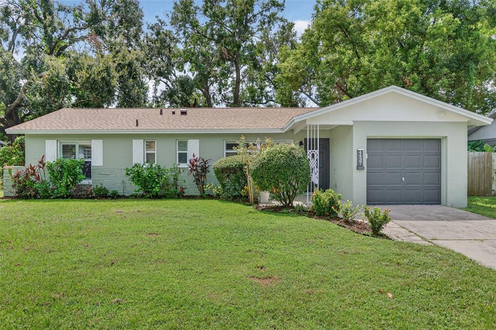 4437 TARPON DRIVE