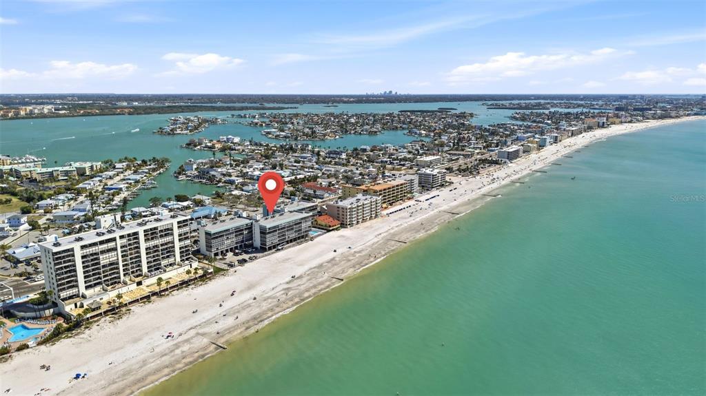 14900 GULF BOULEVARD UNIT 304, MADEIRA BEACH, FL — photo 2 of 30