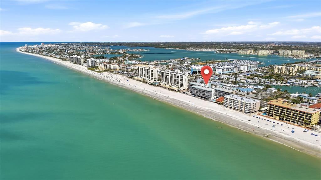 14900 GULF BOULEVARD UNIT 304, MADEIRA BEACH, FL — photo 3 of 30