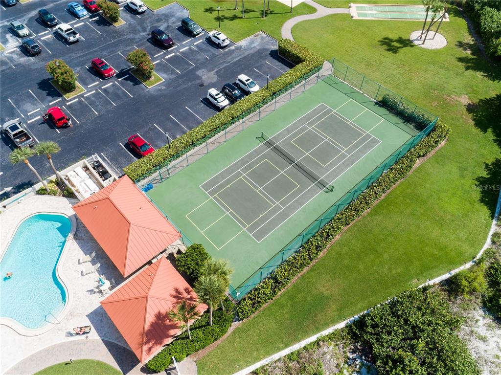 1290 GULF BOULEVARD UNIT 306, CLEARWATER, FL — photo 4 of 30