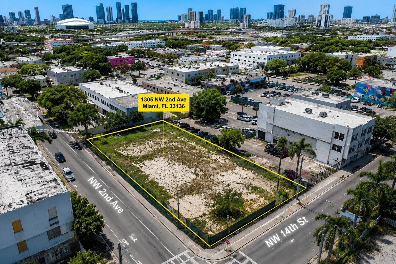 1305 NW 2nd Ave, Miami FL 33136