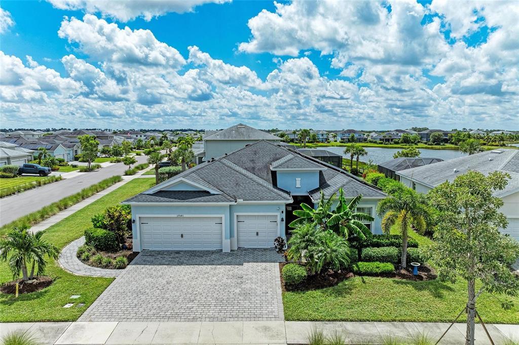 17541 WAYSIDE BEND