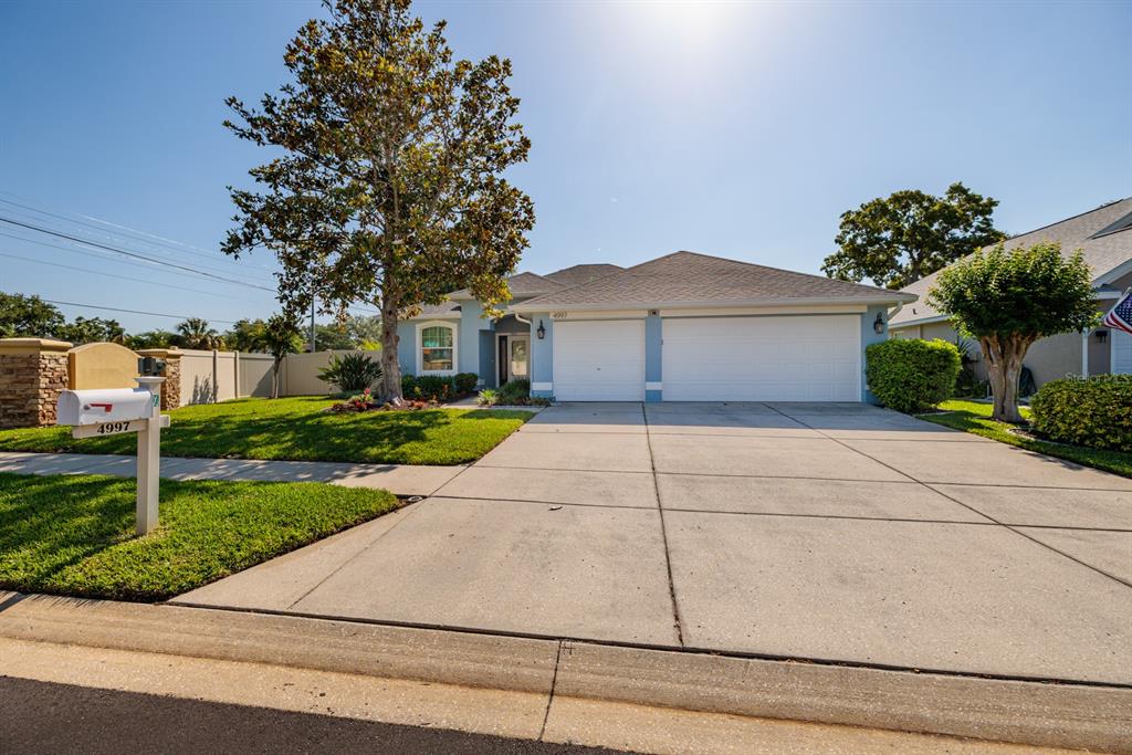 4997 W BREEZE CIRCLE