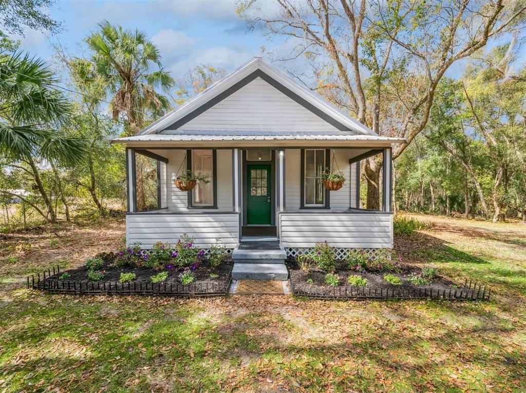 1664 HAZEN ROAD