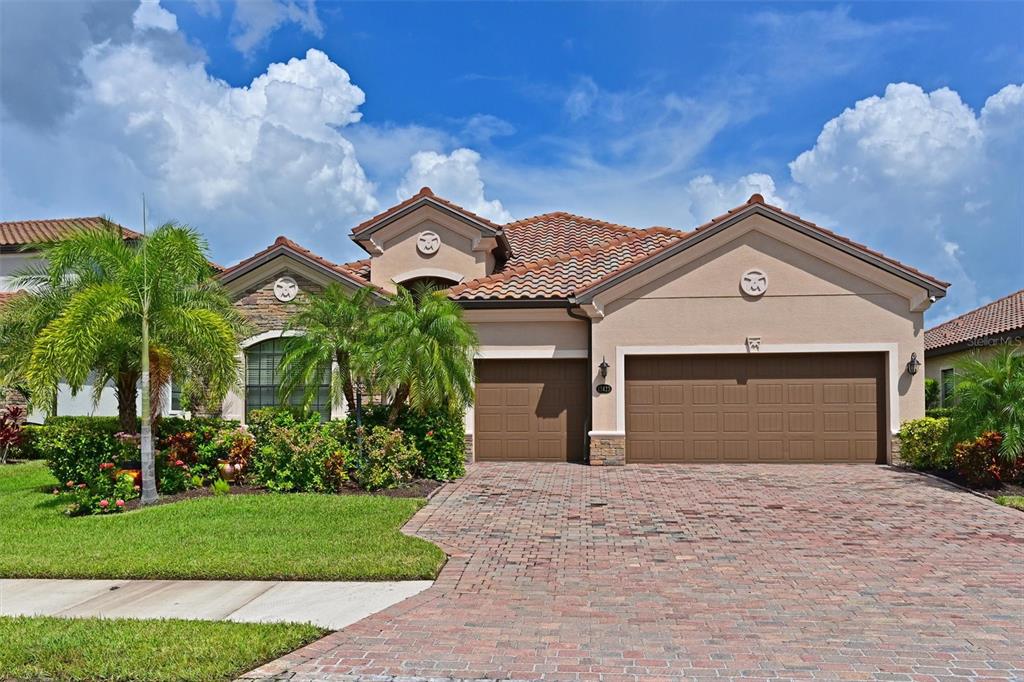 13423 RAMBLEWOOD TRAIL
