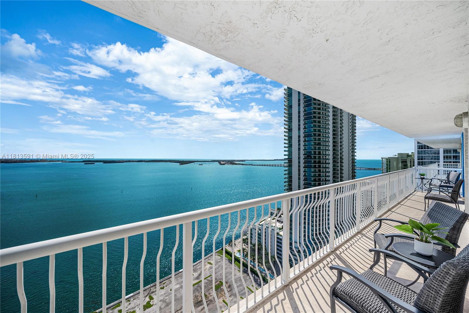 1200 Brickell Bay Dr # 3102, Miami FL 33131