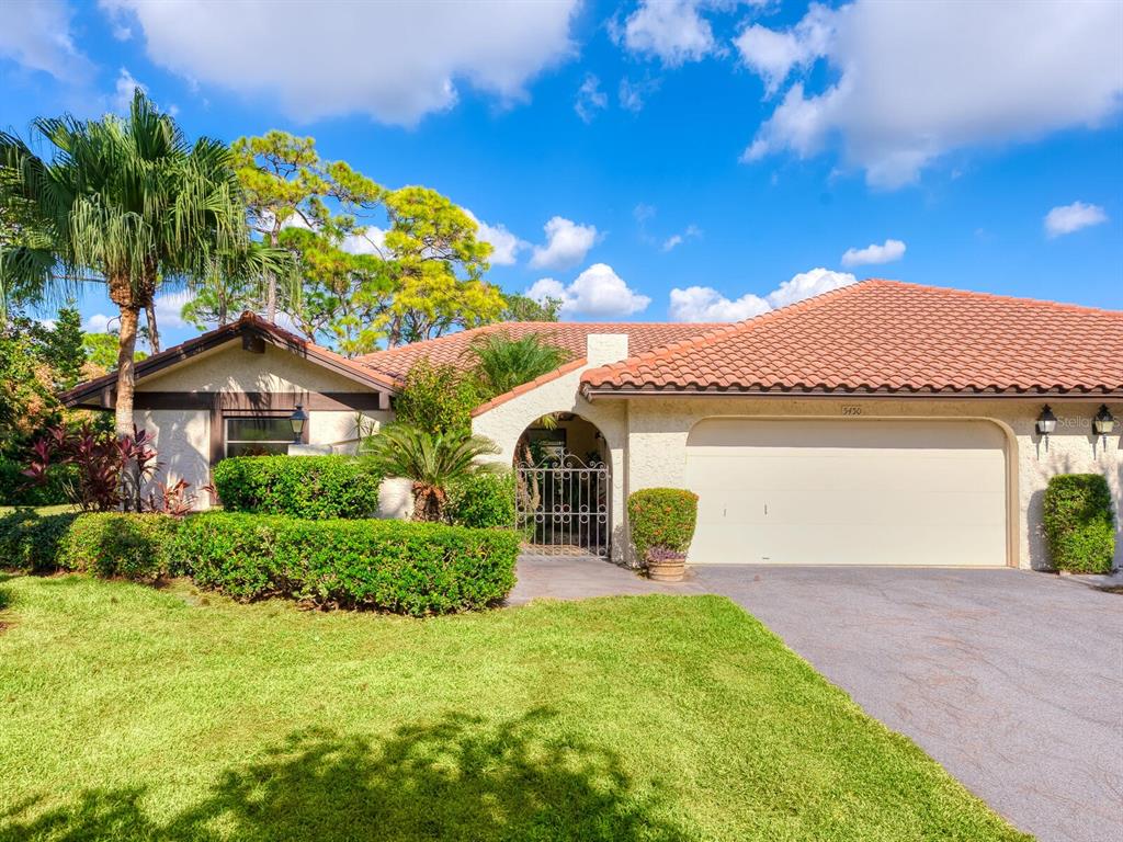 5450 GOLF POINTE DRIVE