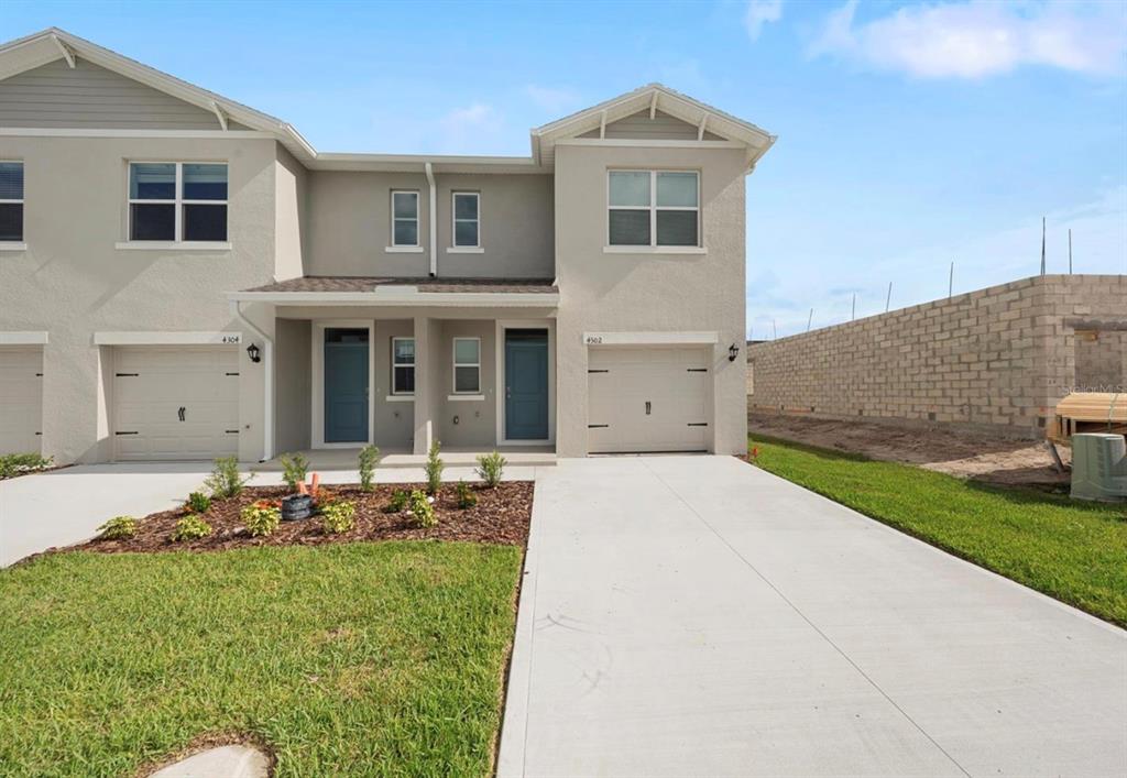 4302 BUTTERSCOTCH CIRCLE