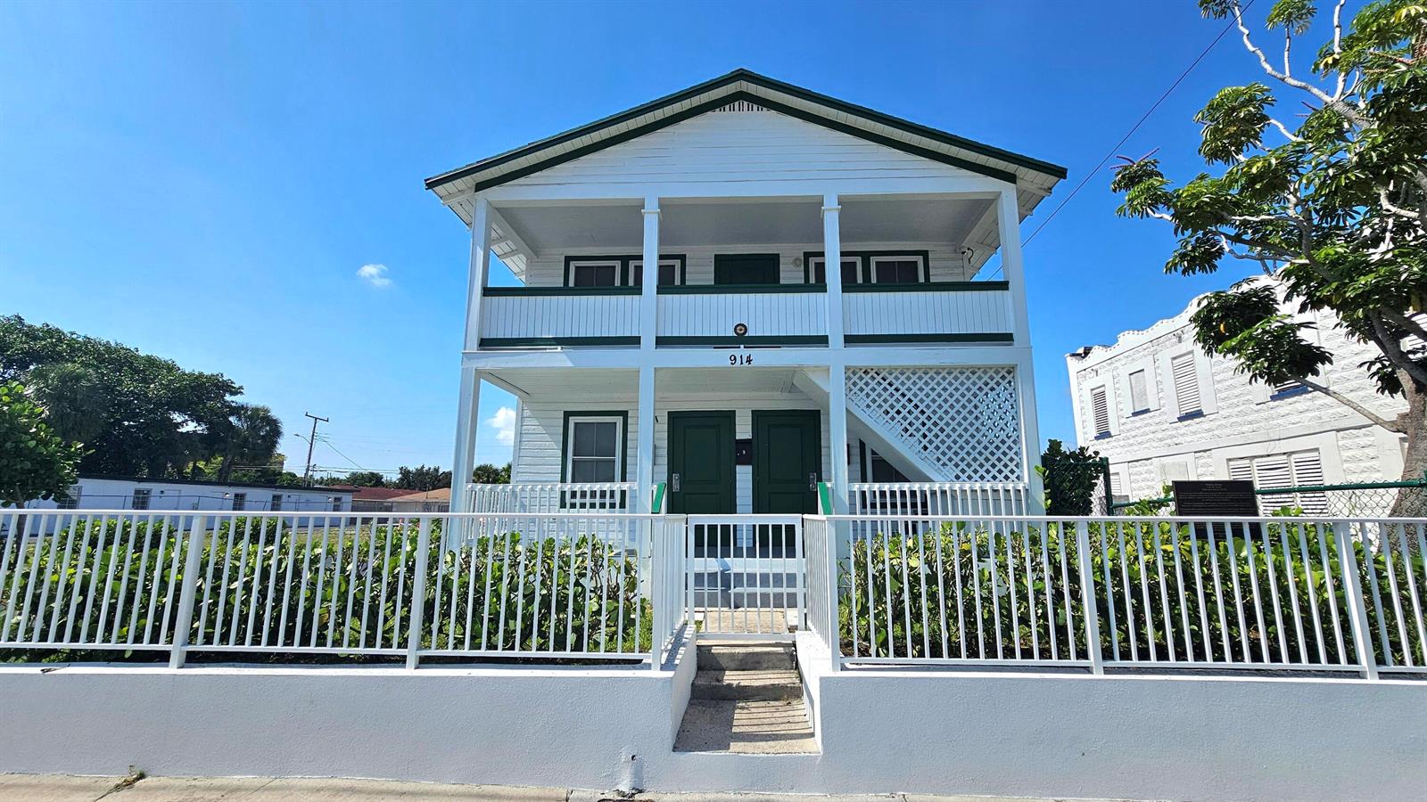 914 10th Street # C, West Palm Beach FL 33401