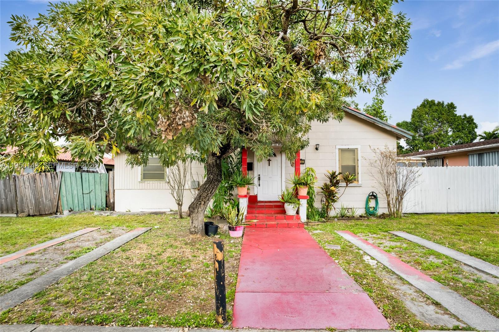 5955 SW 4th St, Miami FL 33144