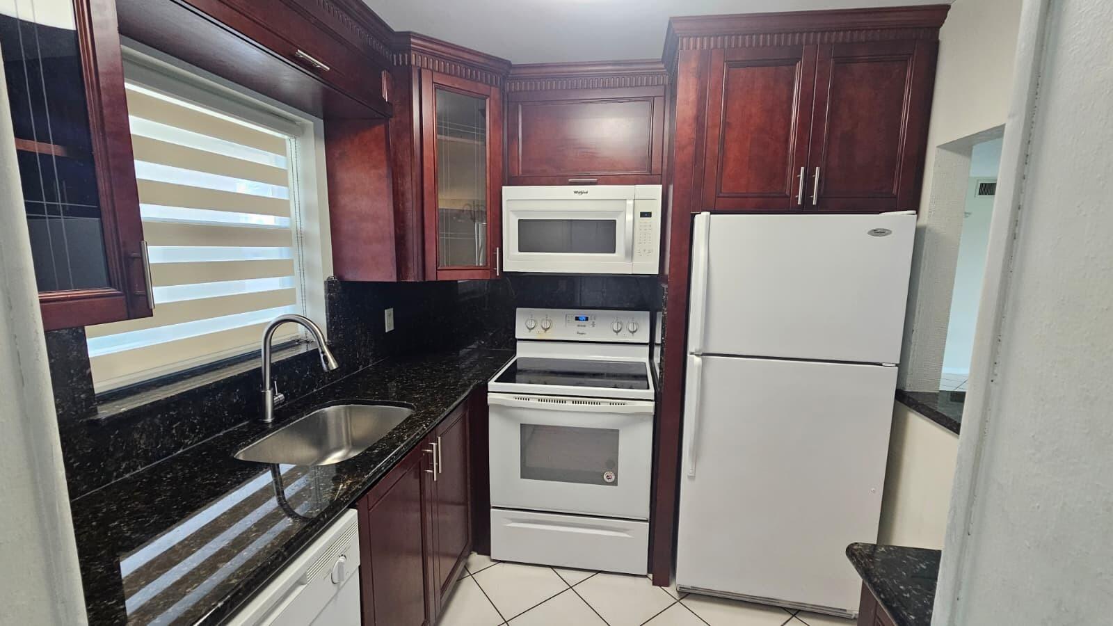 9911 Sandalfoot Boulevard # 116, Boca Raton FL 33428
