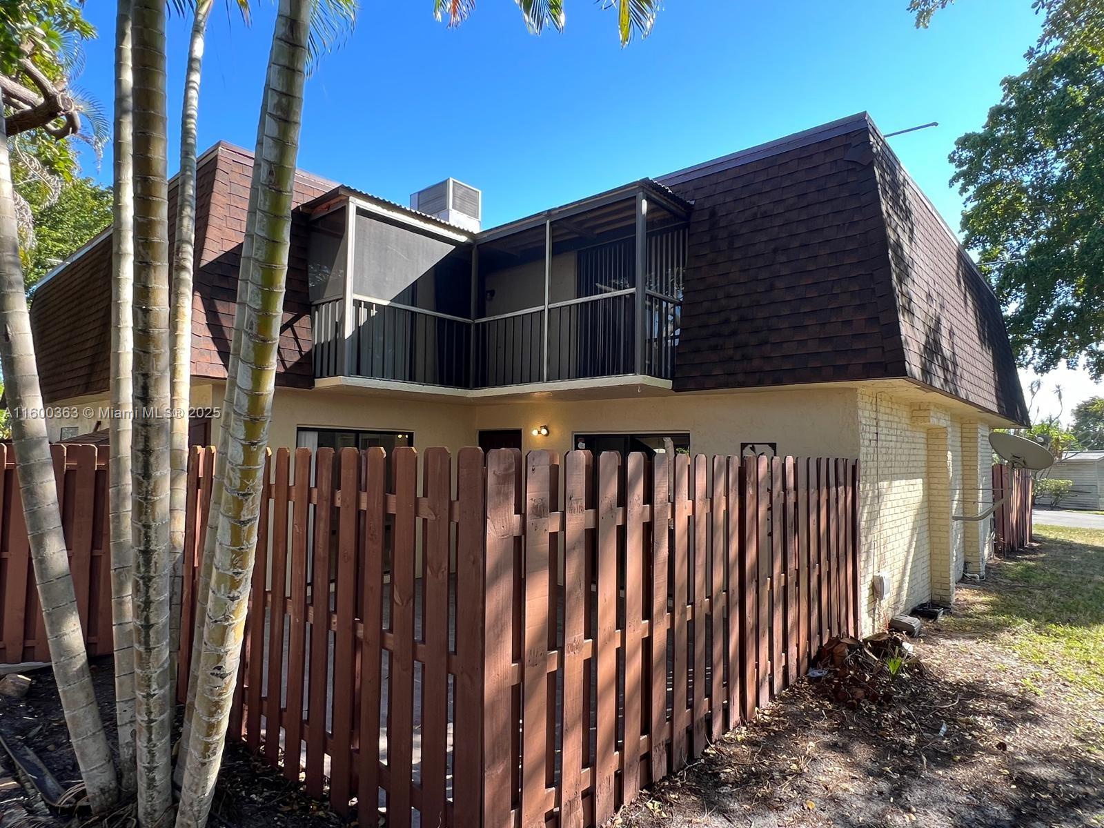 5825 Swordfish Ct # D, Tamarac FL 33319
