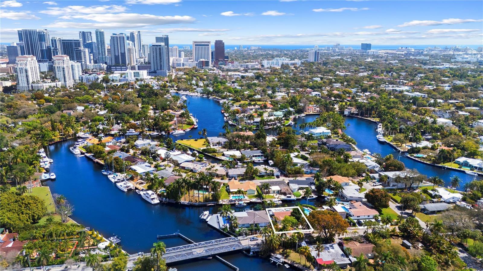 530 SW 11th Avenue, Fort Lauderdale FL 33312