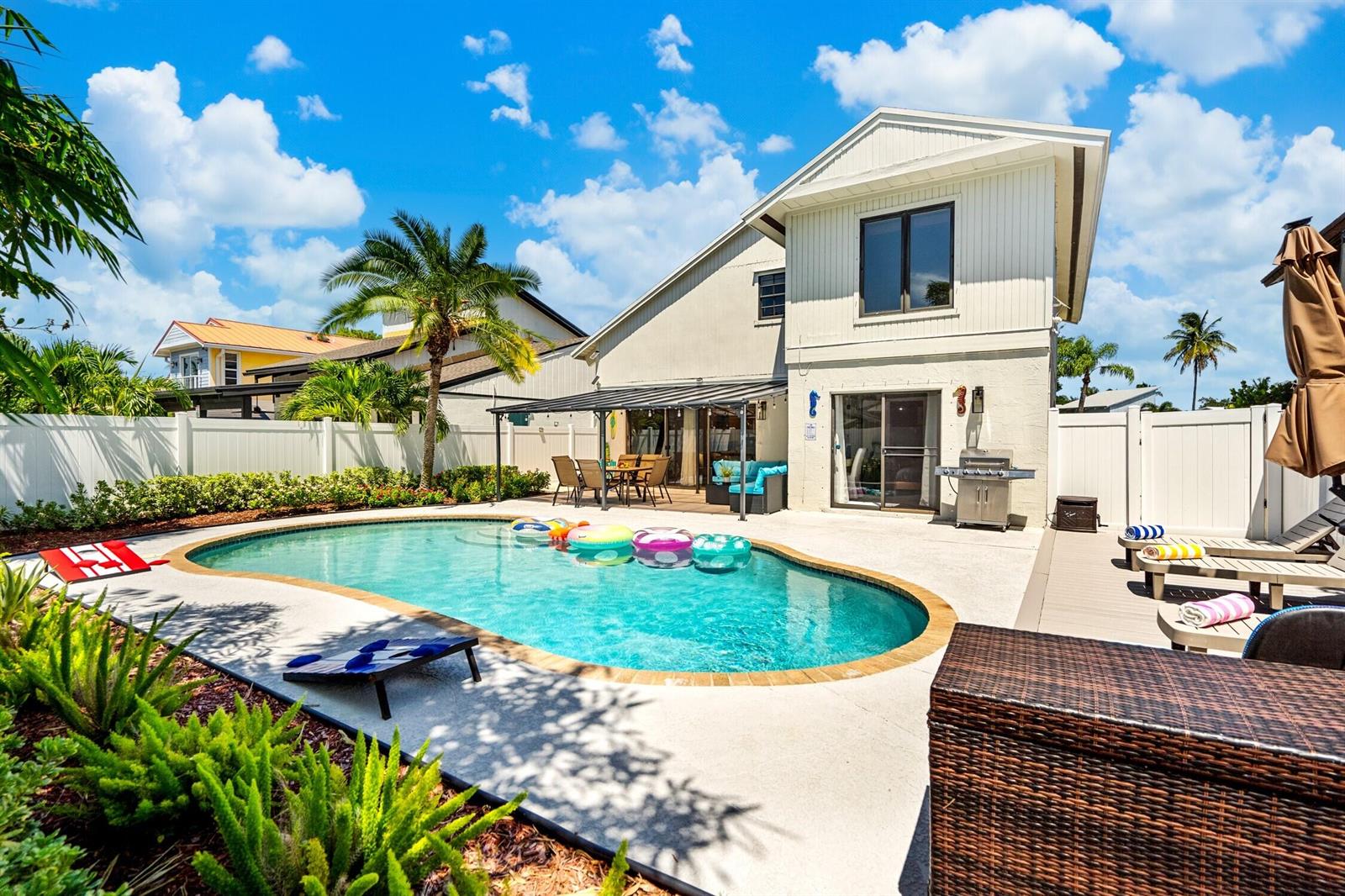 15881 SW 8th Avenue, Delray Beach FL 33444