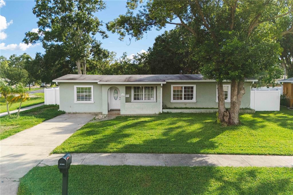 4802 N MENDENHALL DRIVE