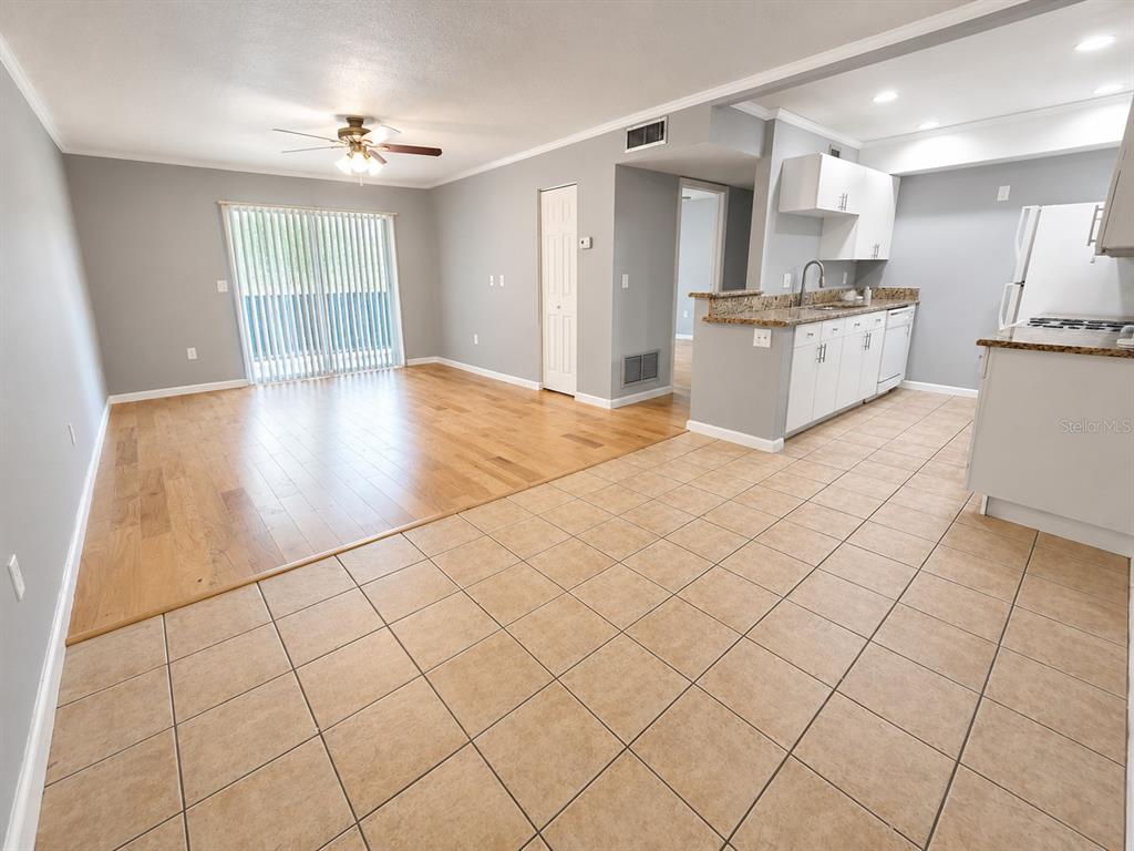 940 LAKE DESTINY ROAD UNIT G