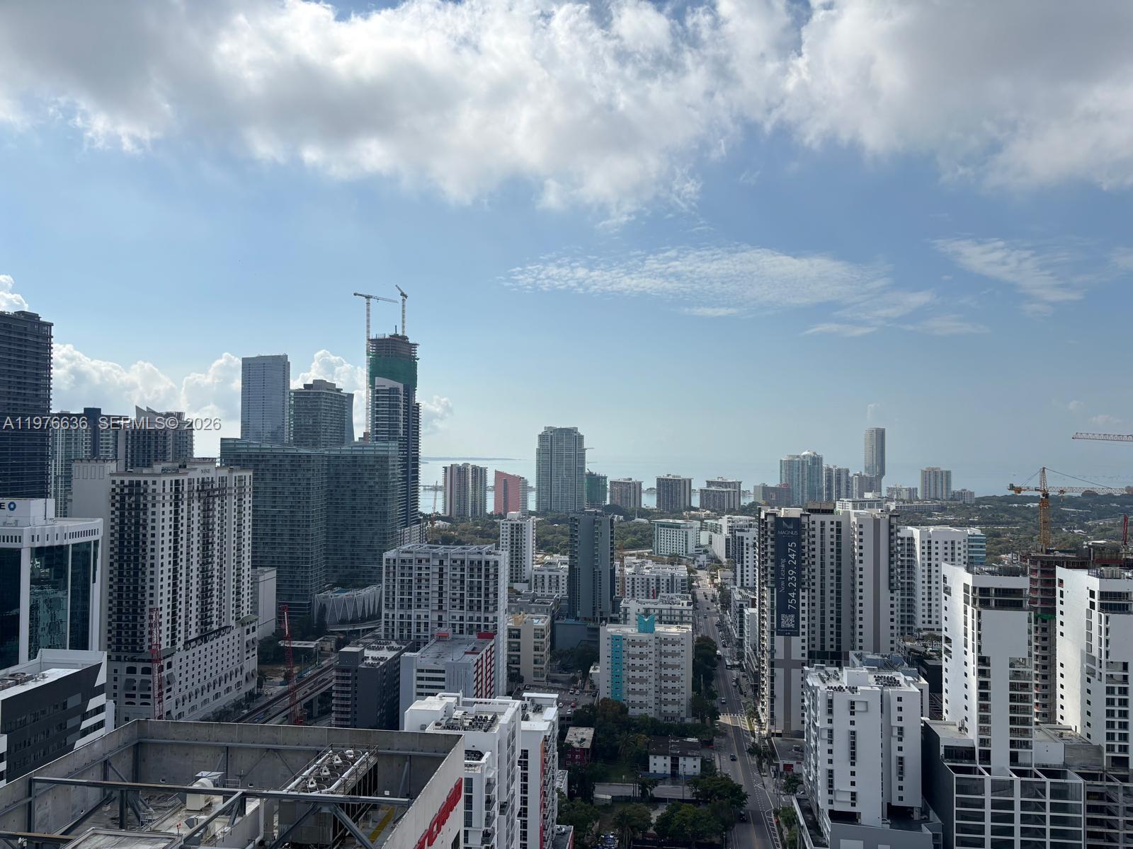 185 SW 7th St # 4004, Miami FL 33130