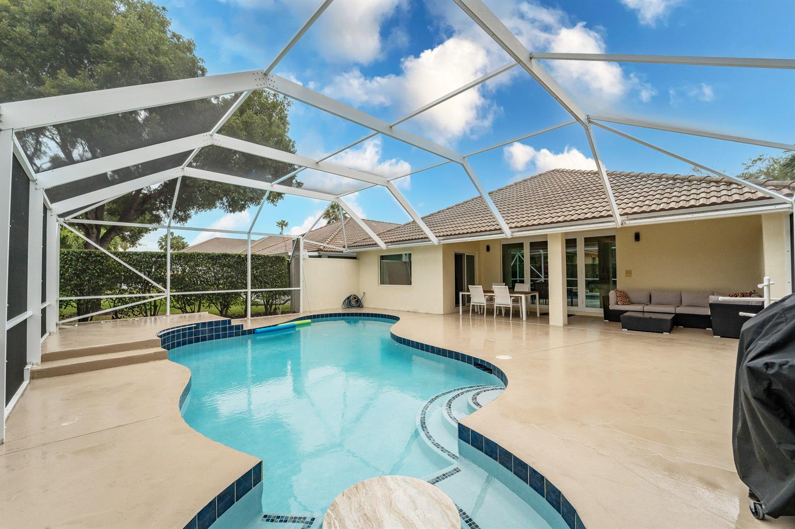 5658 S Fountains Drive, Lake Worth FL 33467