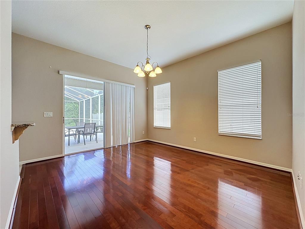 468 PINEWOOD DR, DAVENPORT, FL — photo 3 of 30