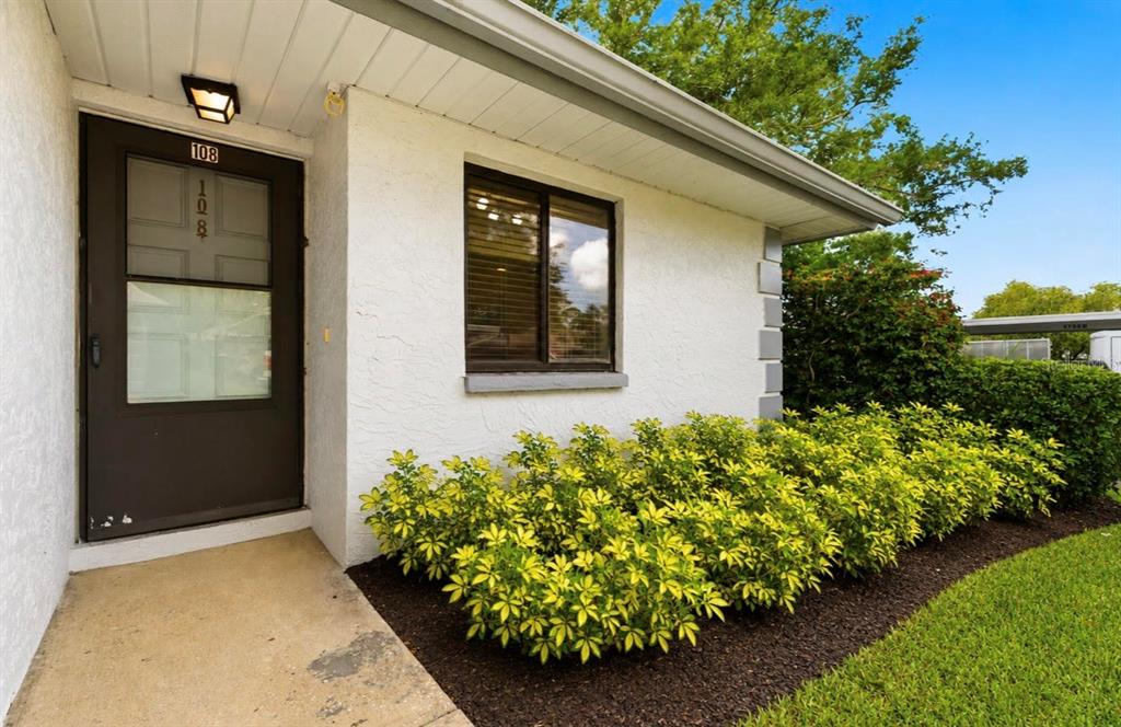 2733 COUNTRYSIDE BOULEVARD UNIT 108