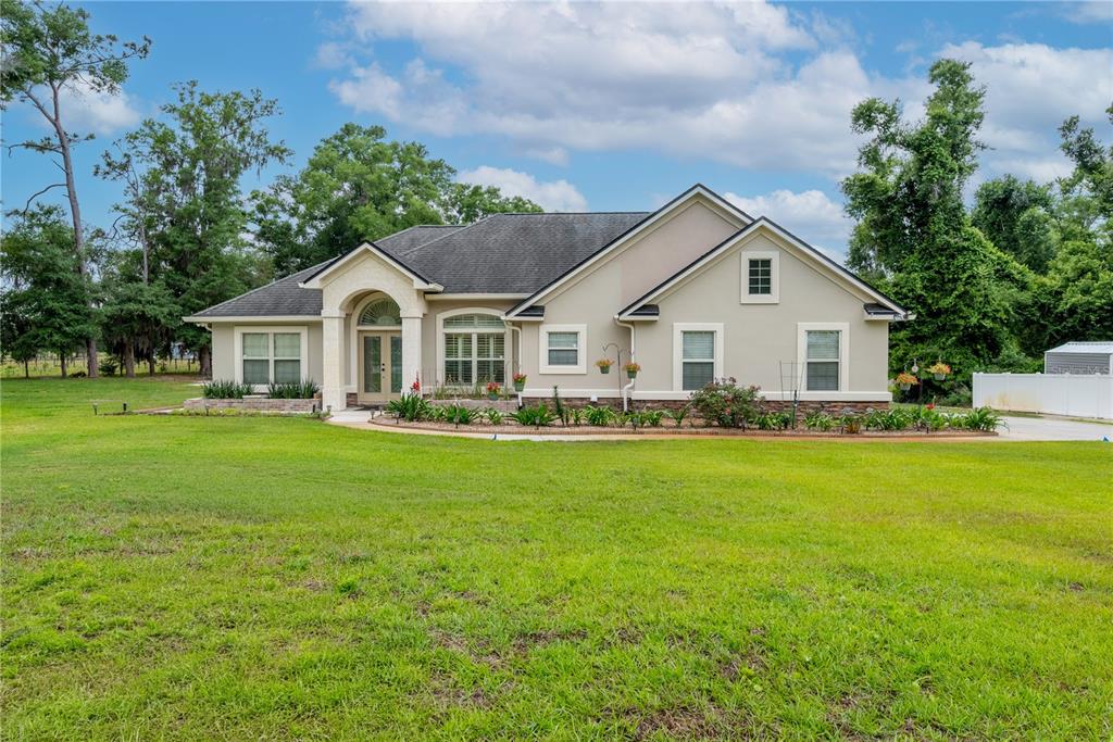 376 SW FIELDSTONE COURT