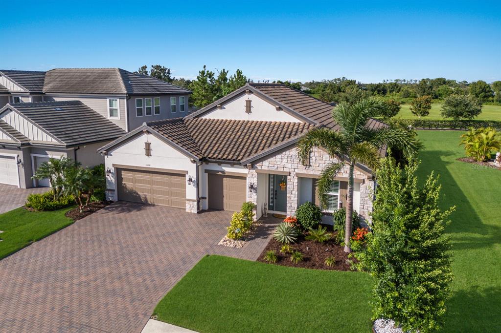 2209 WOODLEAF HAMMOCK COURT