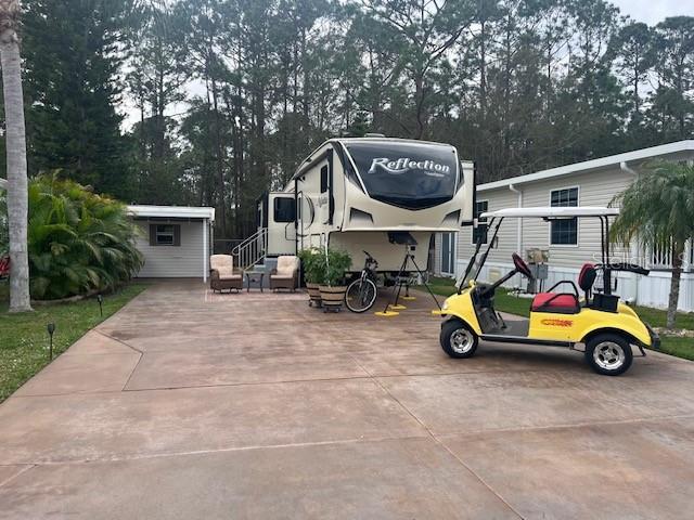 447 PINE LOOP, FROSTPROOF, FL — photo 2 of 20