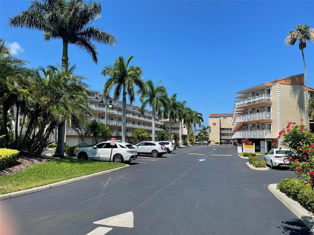 1420 BAYSHORE BOULEVARD UNIT 403