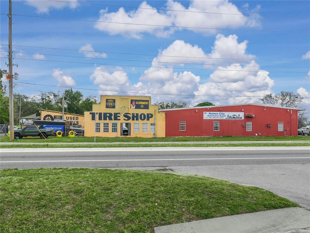 301 US HIGHWAY 17 92 N