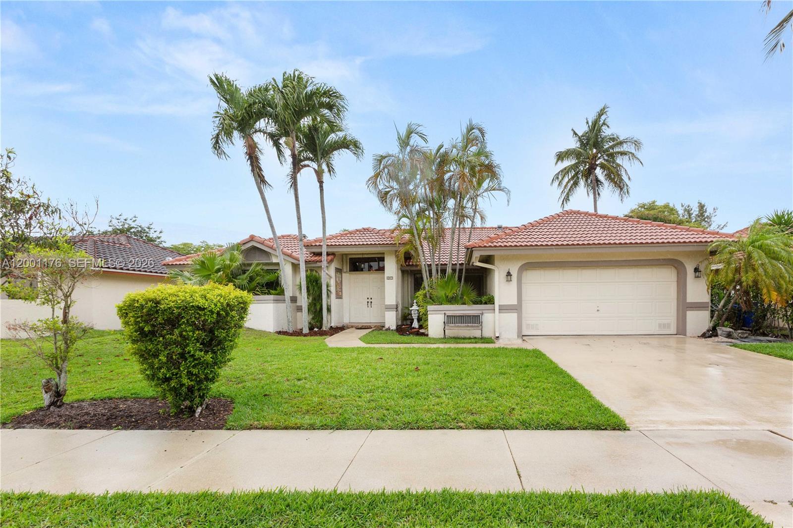 287 NW 37th Way, Deerfield Beach FL 33442