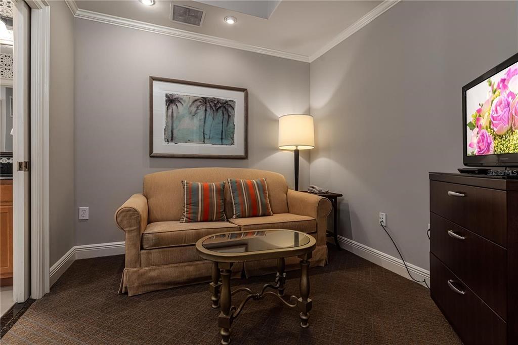 8495 MIRACLE DRIVE UNIT 202, CHAMPIONS GATE, FL — photo 4 of 14
