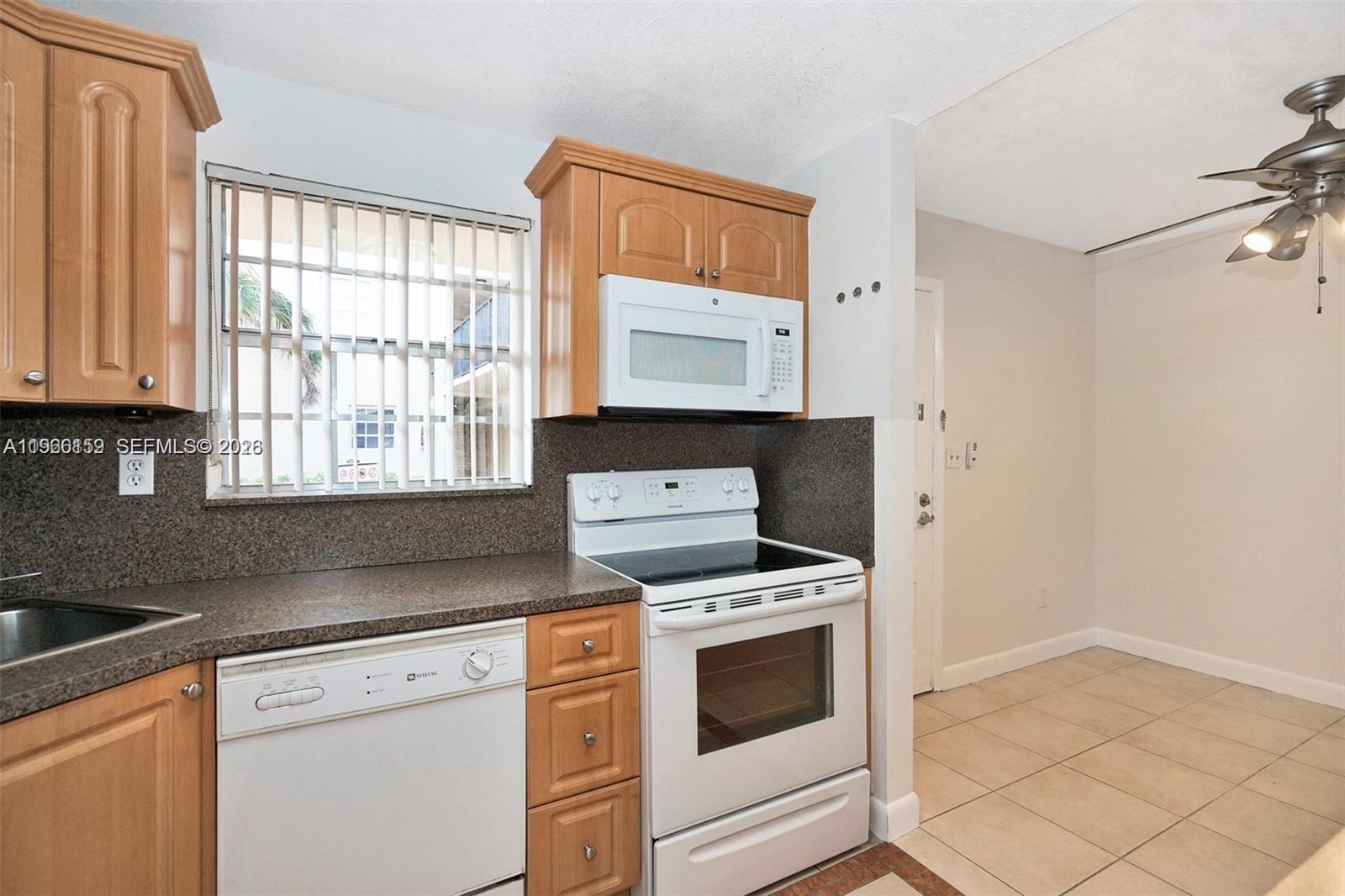 8500 SW 109 Ave # 102, Miami FL 33173