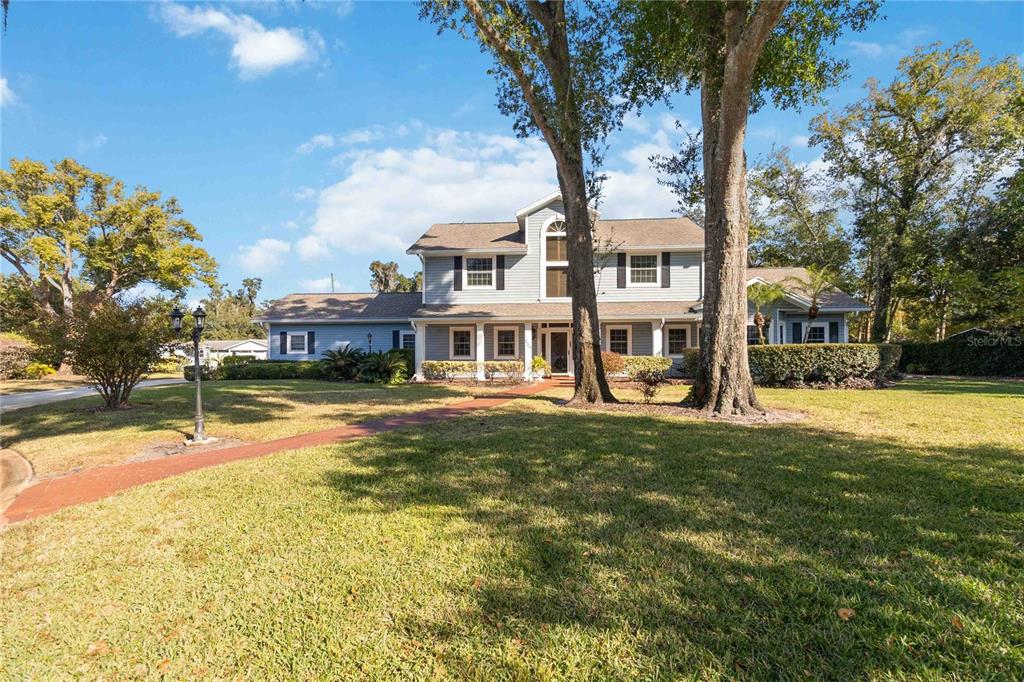 209 BRYNWOOD LANE