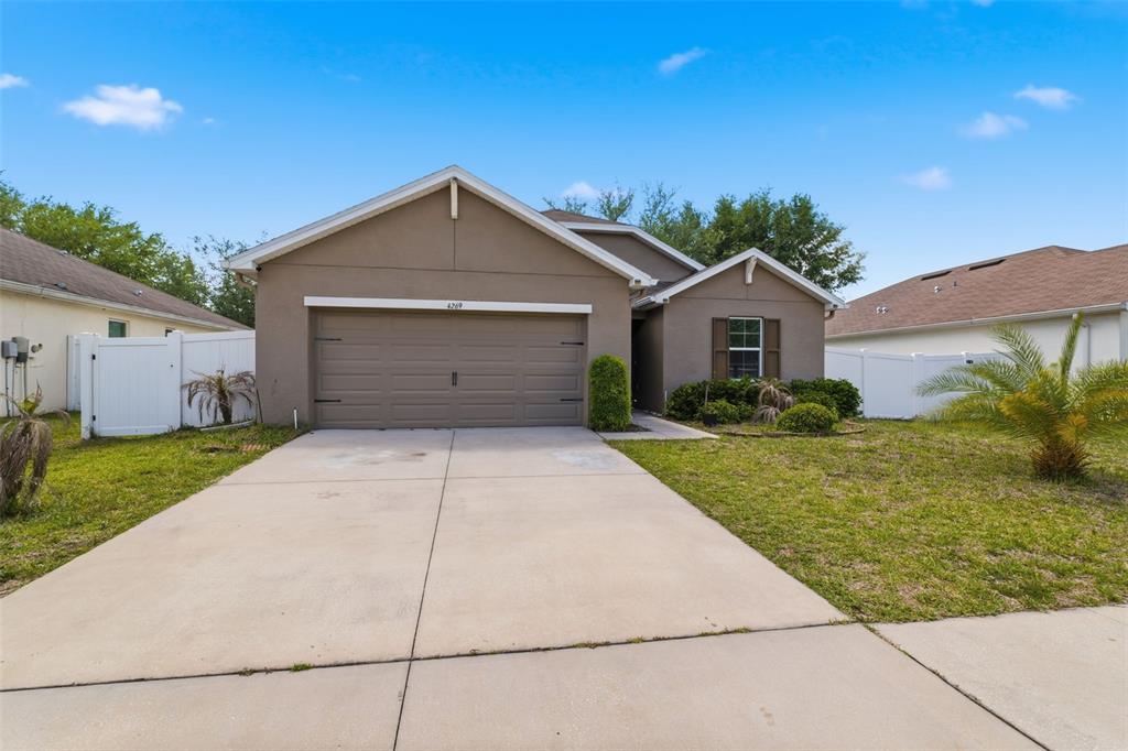 4269 BRAMBLEWOOD LOOP, SPRING HILL, FL — photo 2 of 30