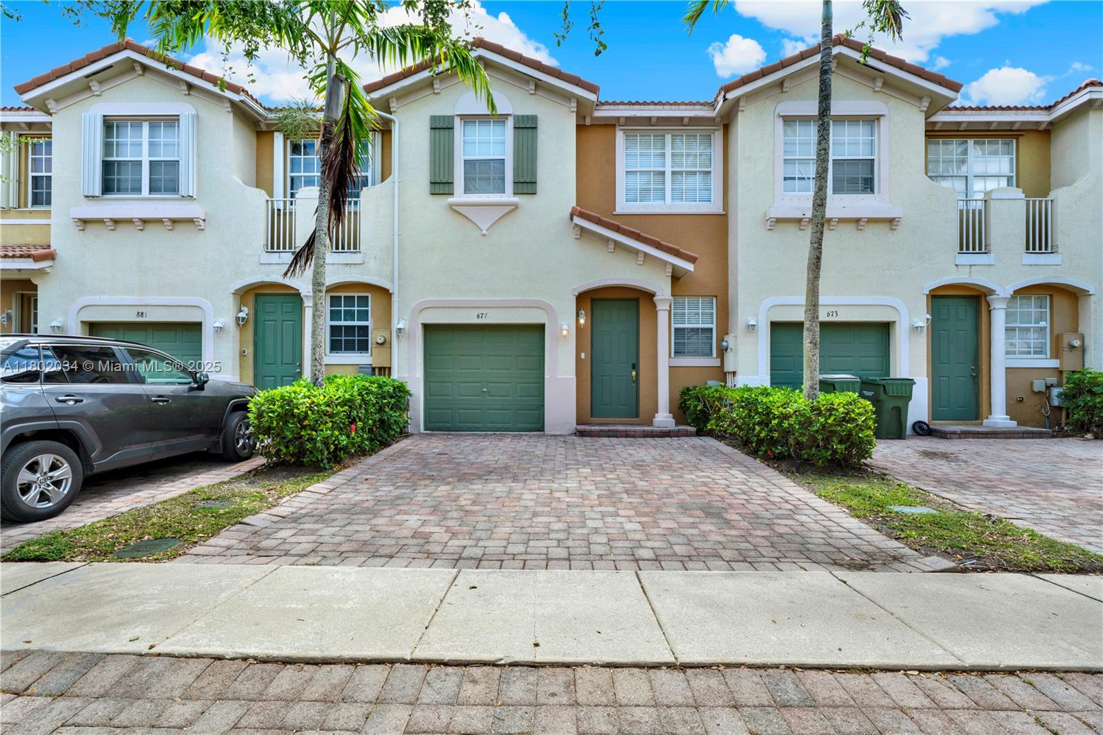 677 NE 21st Ter, Homestead FL 33033