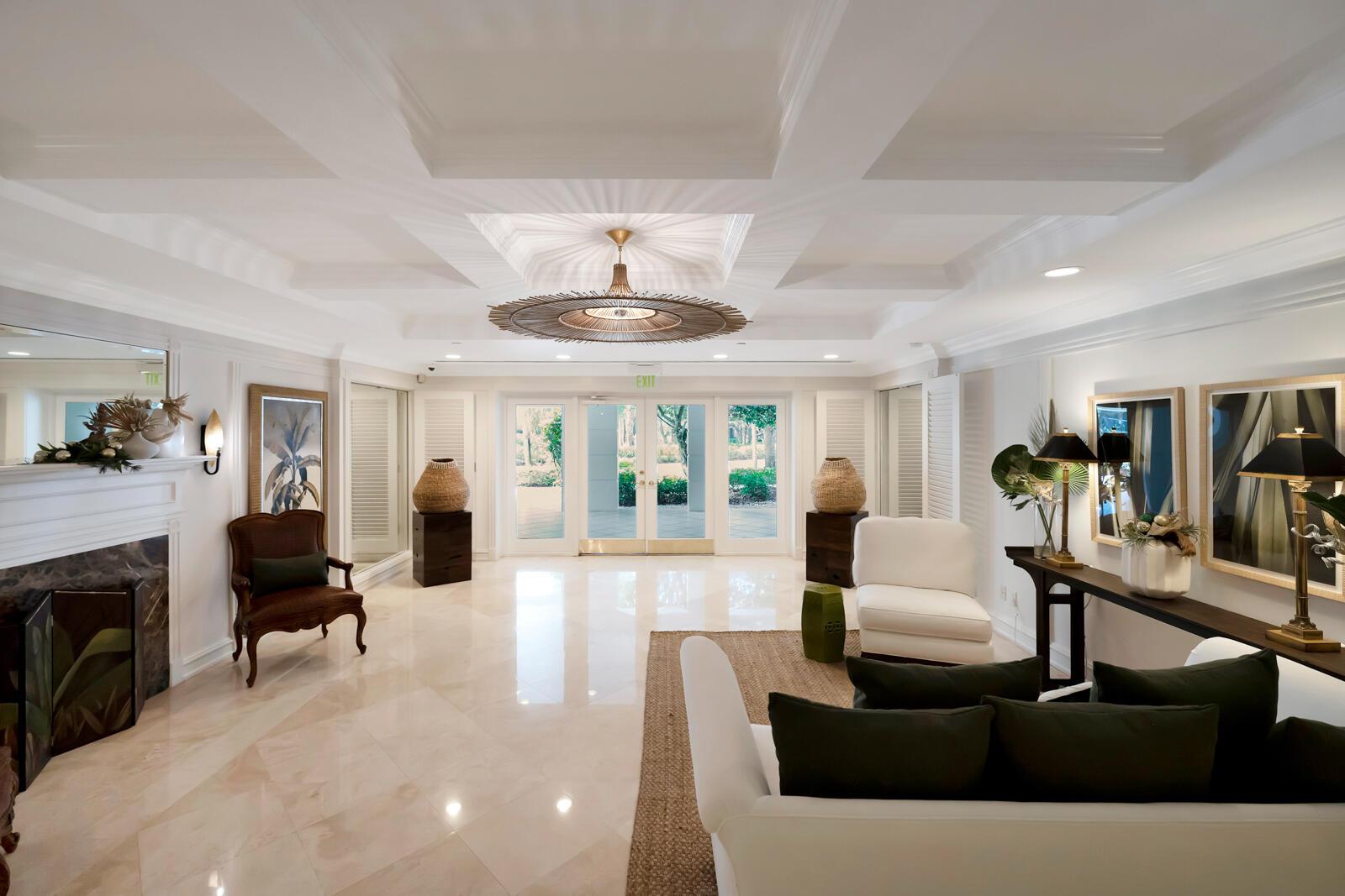 Lobby — INDIAN RIVER SHORES, FL