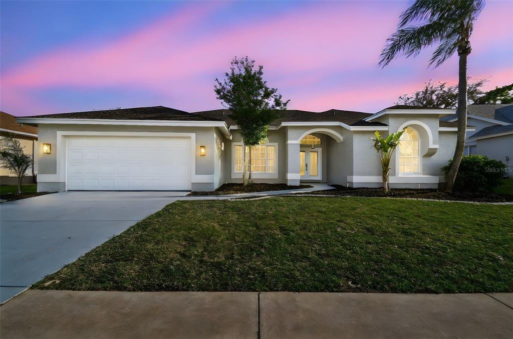 8818 POE DRIVE