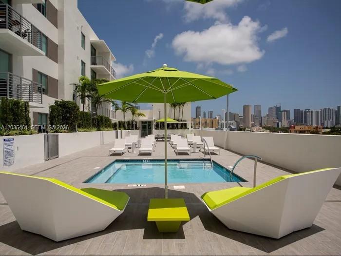 1000 NW 7th St # 310, Miami FL 33136