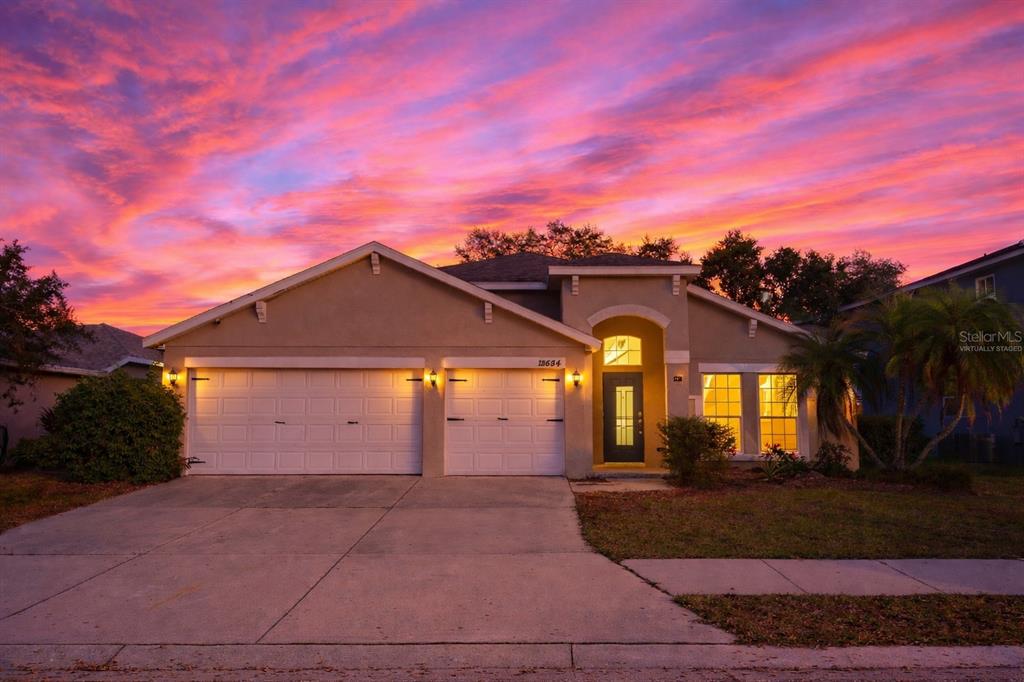 11454 WALDEN LOOP