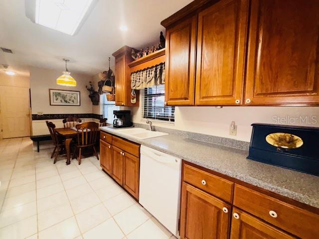 38648 FERM CIRCLE, ZEPHYRHILLS, FL — photo 4 of 30