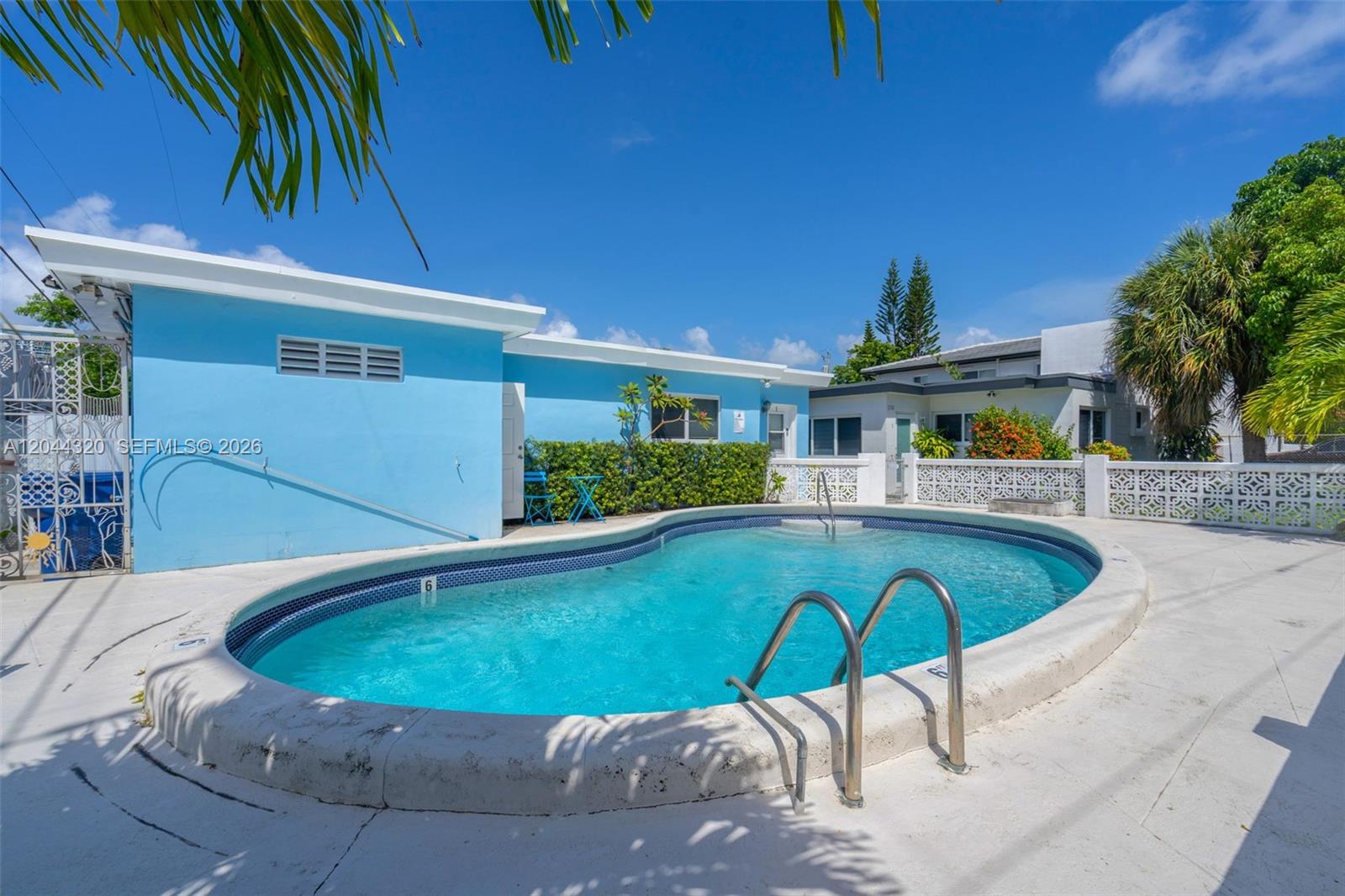 2120 Biarritz Dr # 1, Miami Beach FL 33141