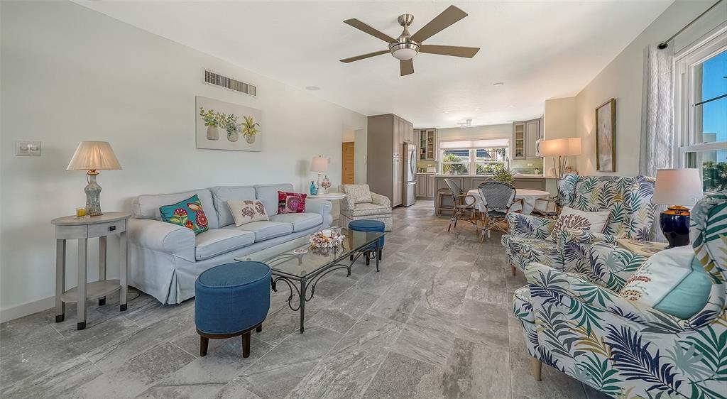 4440 EXETER DRIVE UNIT 301, LONGBOAT KEY, FL — photo 4 of 30