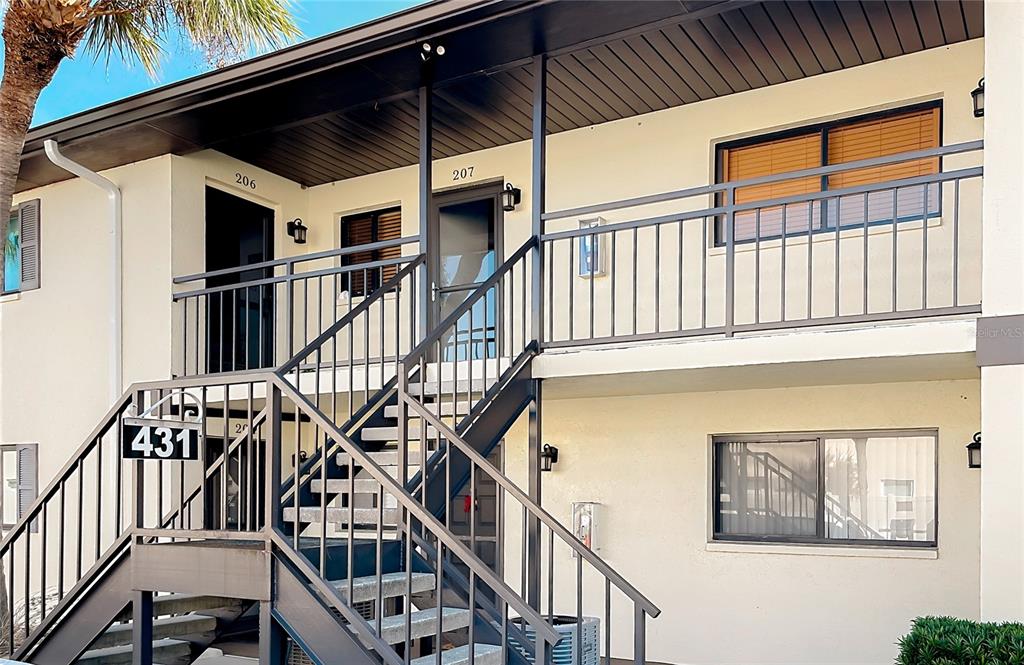 431 AIRPORT AVENUE E UNIT 207