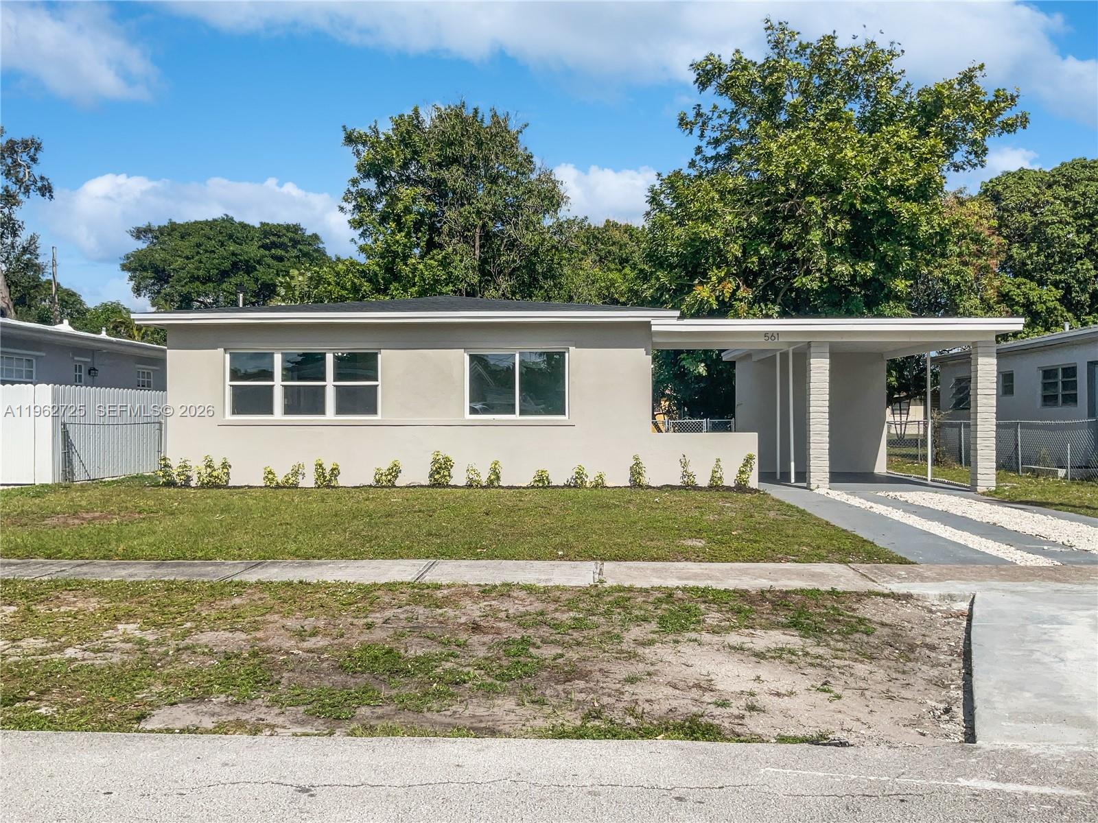 561 NE 173rd St, North Miami Beach FL 33162