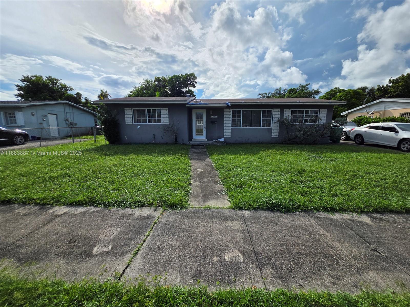17202 NW 9th Ct, Miami Gardens FL 33169