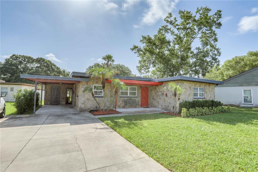 121 S TRIPLET LAKE DRIVE