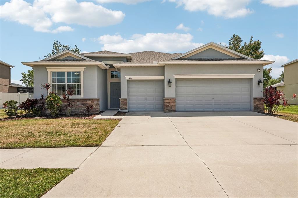 2426 CUMBERLAND CLIFF DRIVE