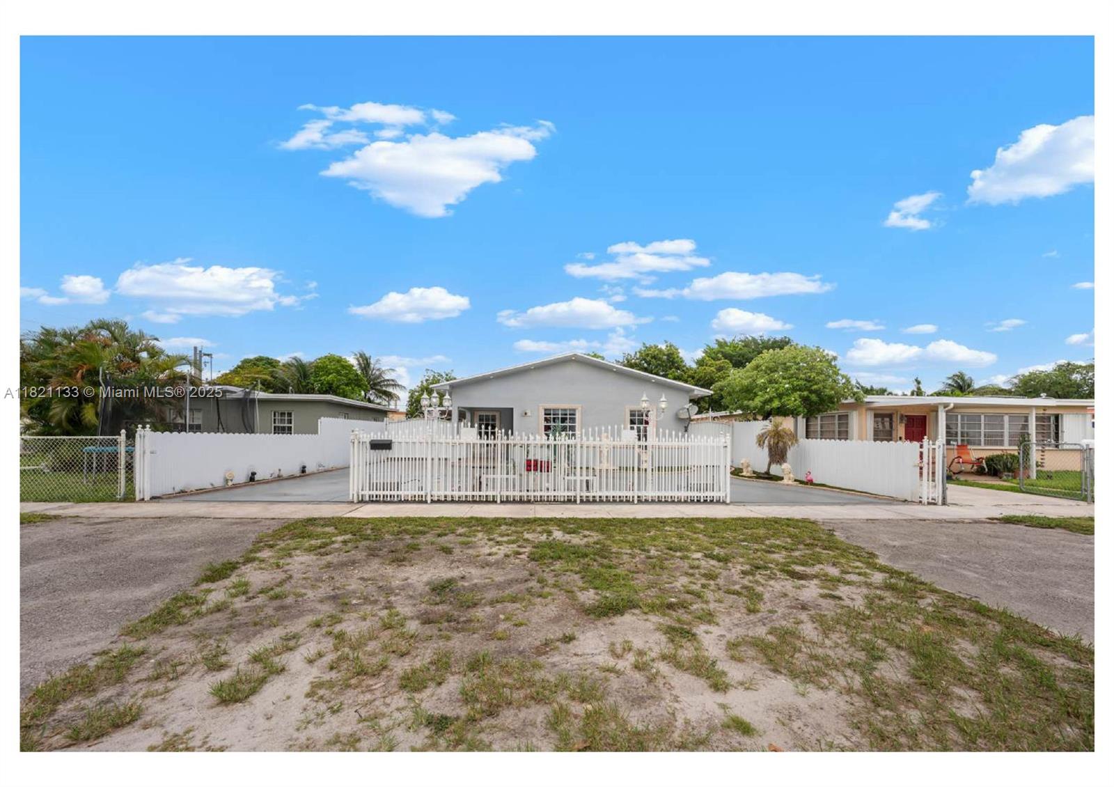 611 E 48th St, Hialeah FL 33013